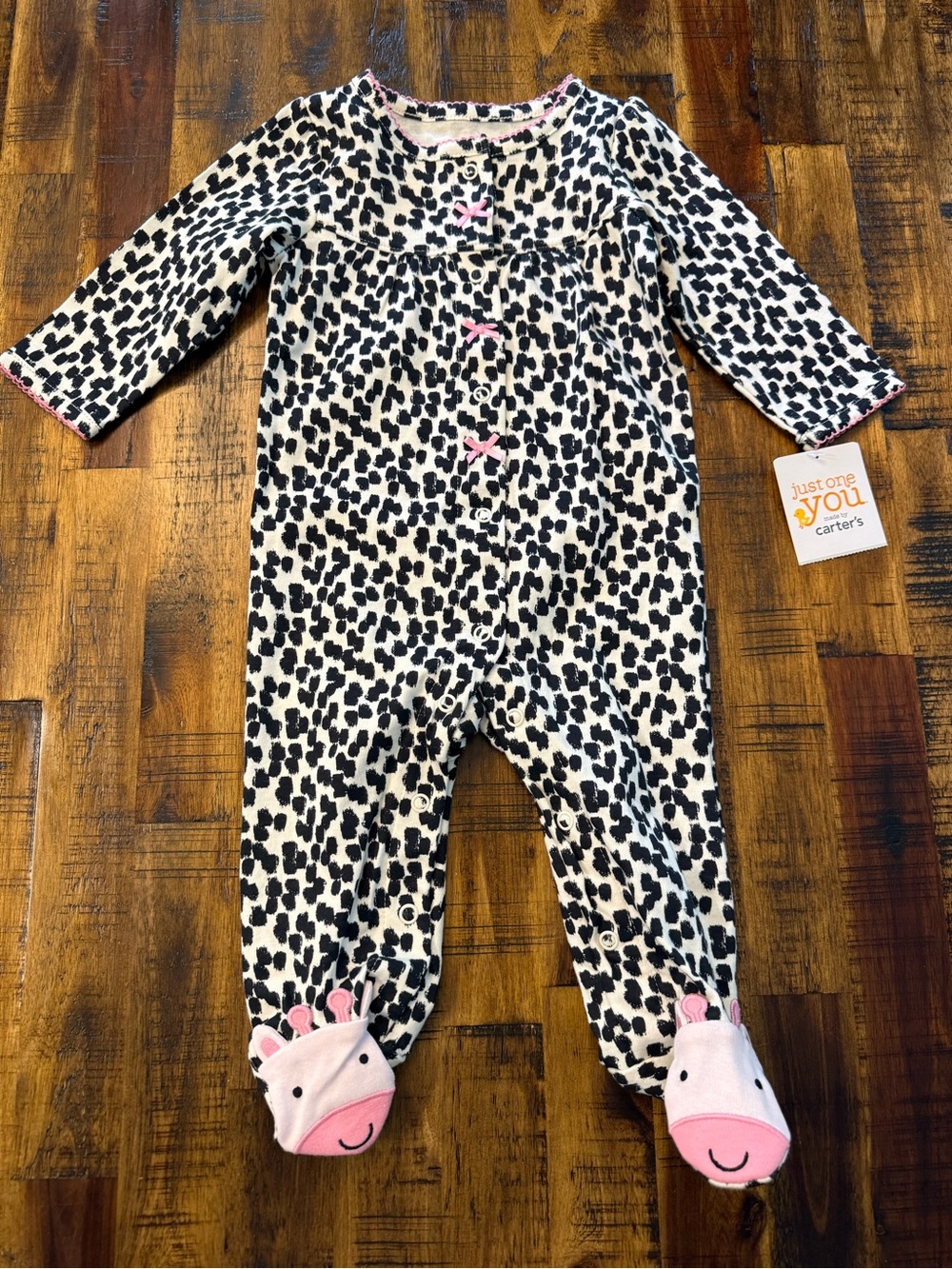 NWT Carter's long sleeve footie bodysuit Black & White Giraffe Pink bows snap 6M